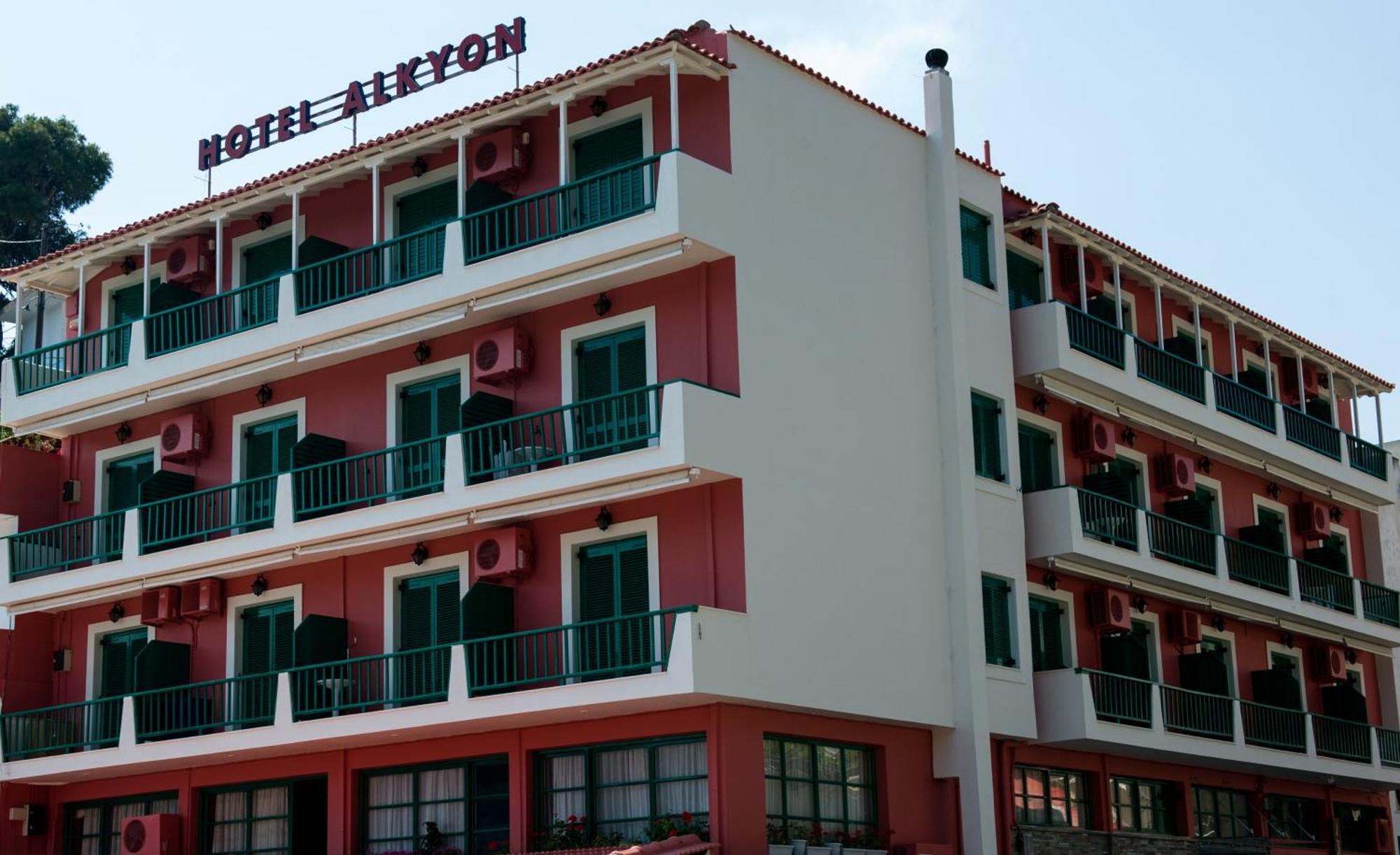 Alkyon Hotel Patitírion Exteriér fotografie